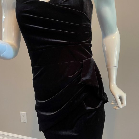 Nude Sweetheart dress Evening by Eci New York Size 4 - Picture 1 of 1